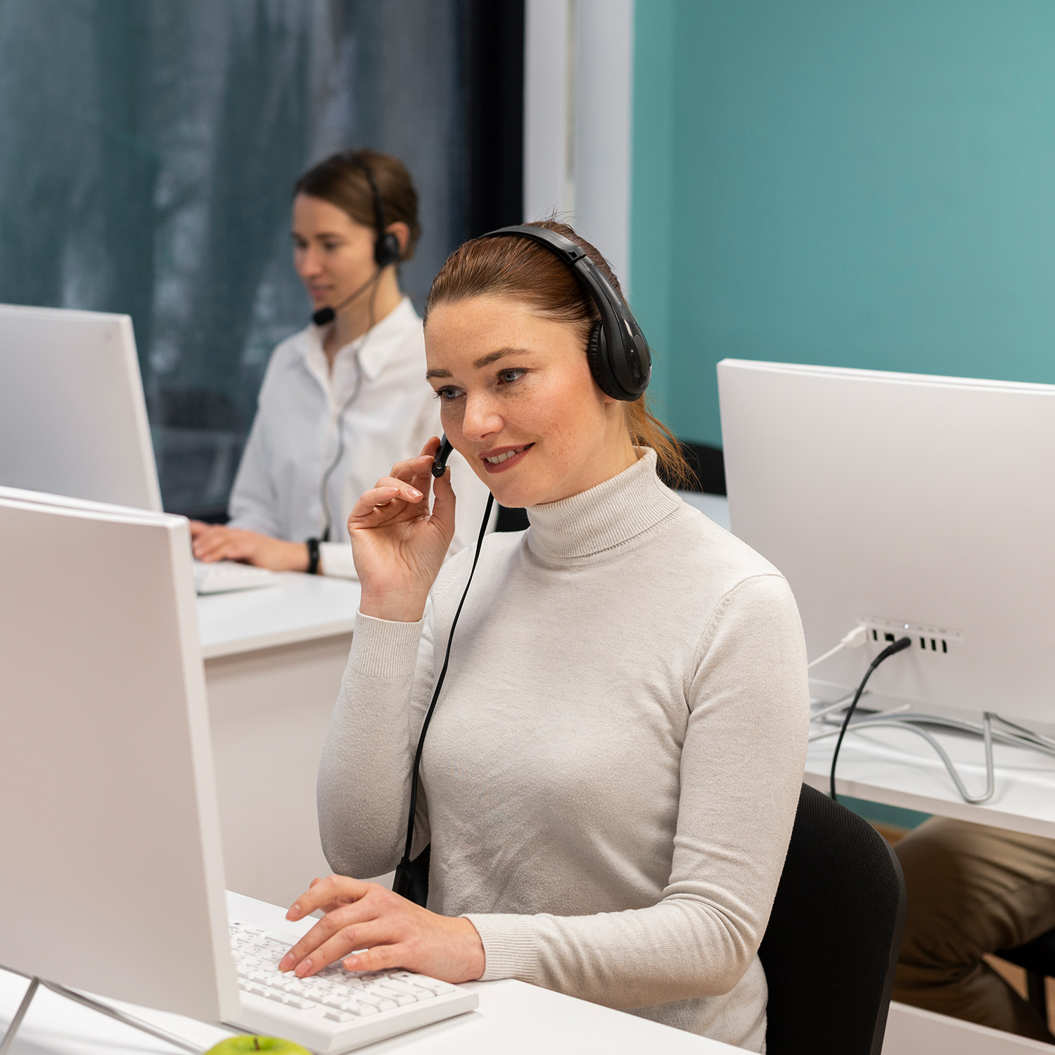 OPTA CALL CENTER.jpg