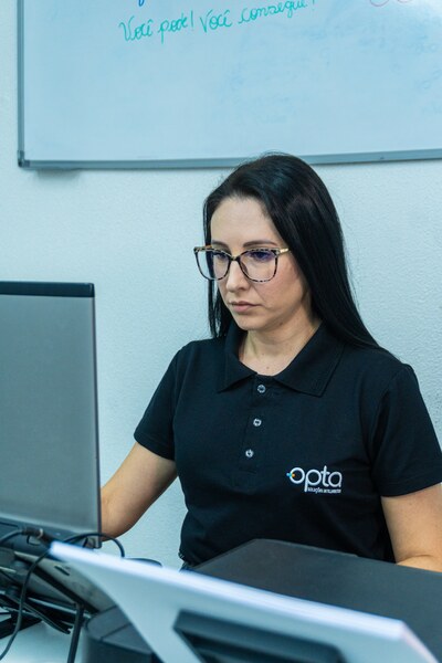Início - Sua empresa conectada onde o cliente está. Oferecemos gestão integrada de
WhatsApp Business, automação de voz, segurança da informação, inteligência de
dados e muito mais. Um ecossistema completo de soluções digitais para transformar sua operação e o relacionamento com seu cliente.